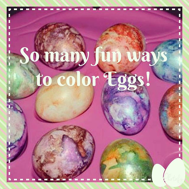 color easter eggs with kids